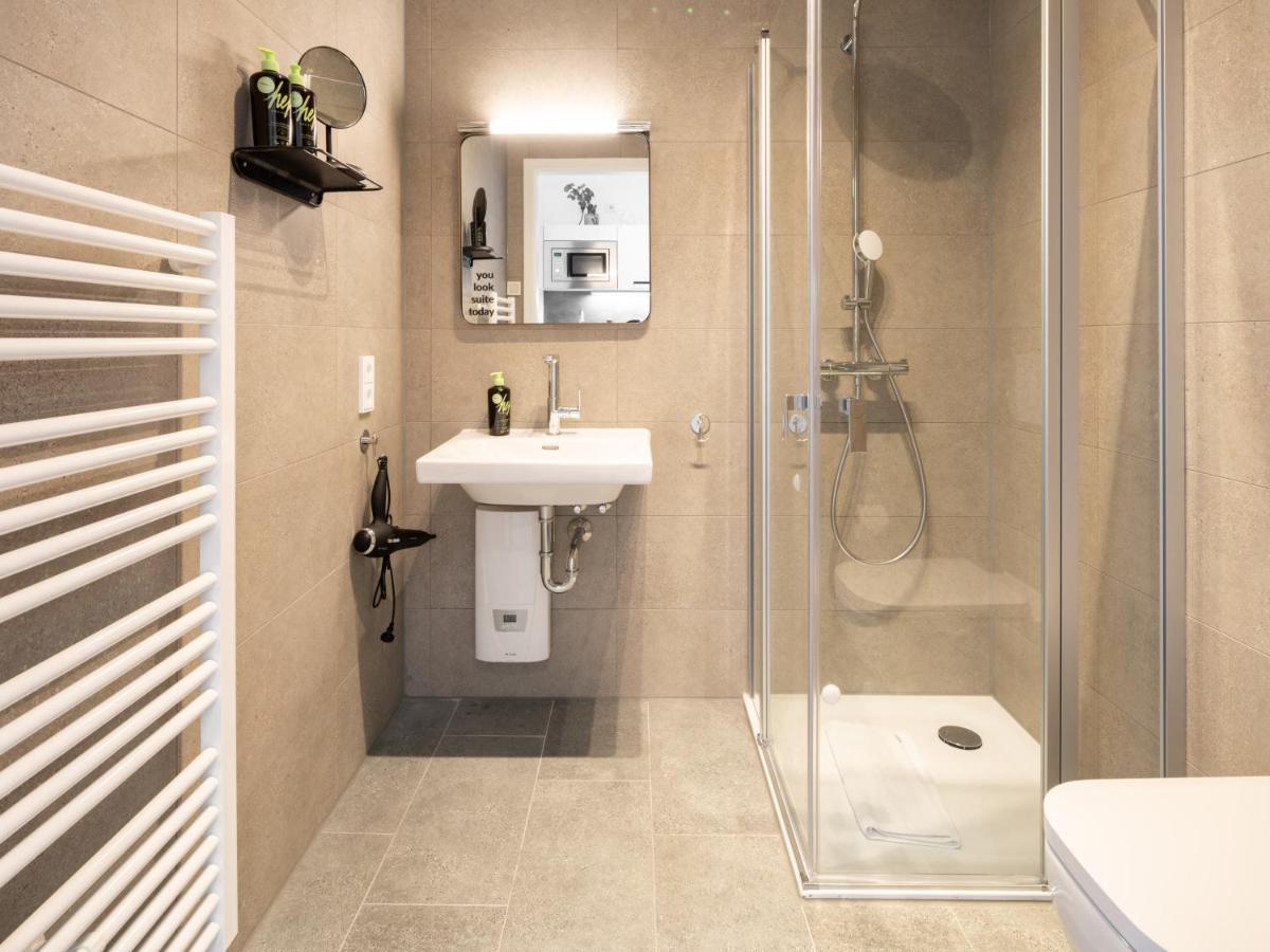 Single Suite S